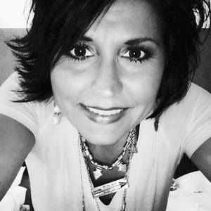 Meet your Posher, Tonya